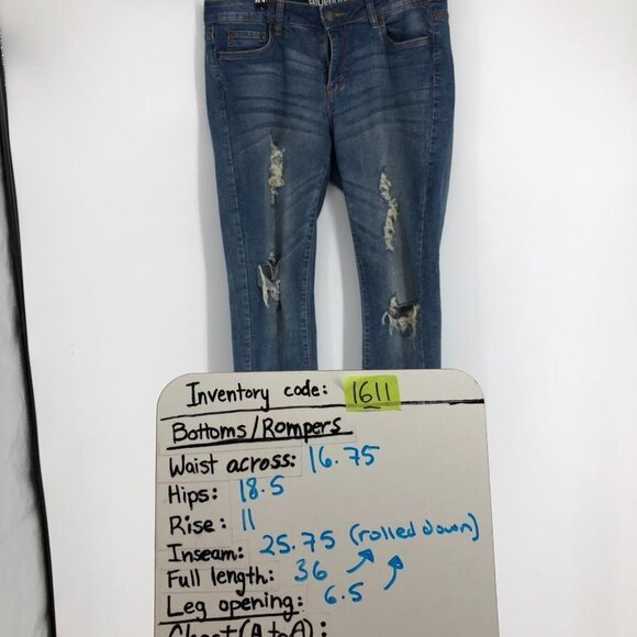 Bluenotes Lauren Mid rise Crop Skinny Distressed Jeans Size 30 - Picture 12 of 13